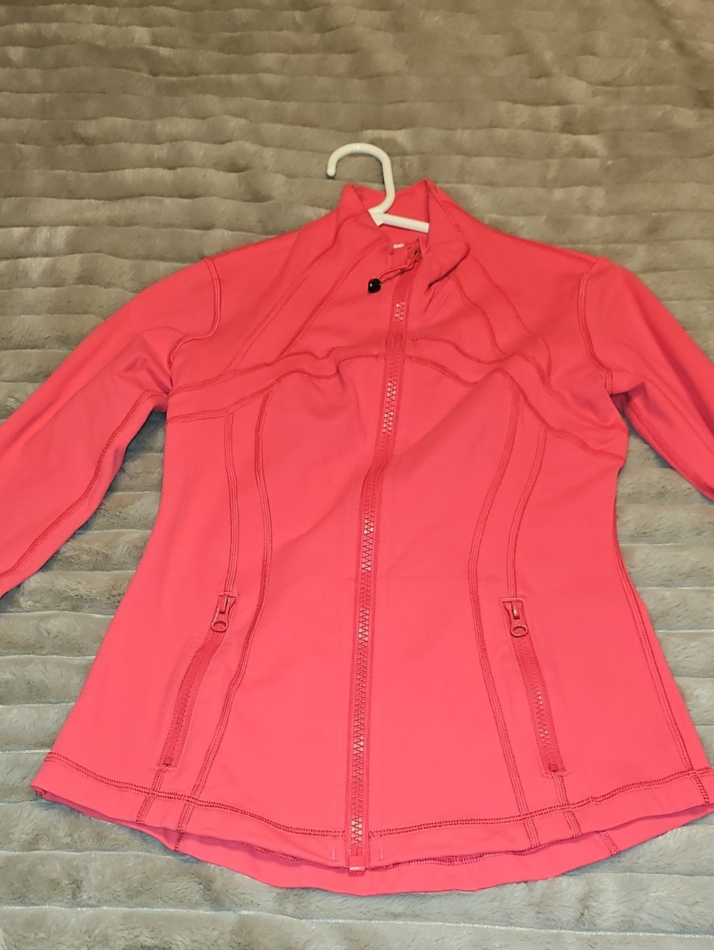 Women’s Lululemon Lightweight Zip-Front Jacket in Coral Pink